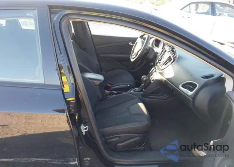 2015 Dodge Dart Sxt z USA, uszkodzony, nr VIN 1C3CDFBB6FD251498